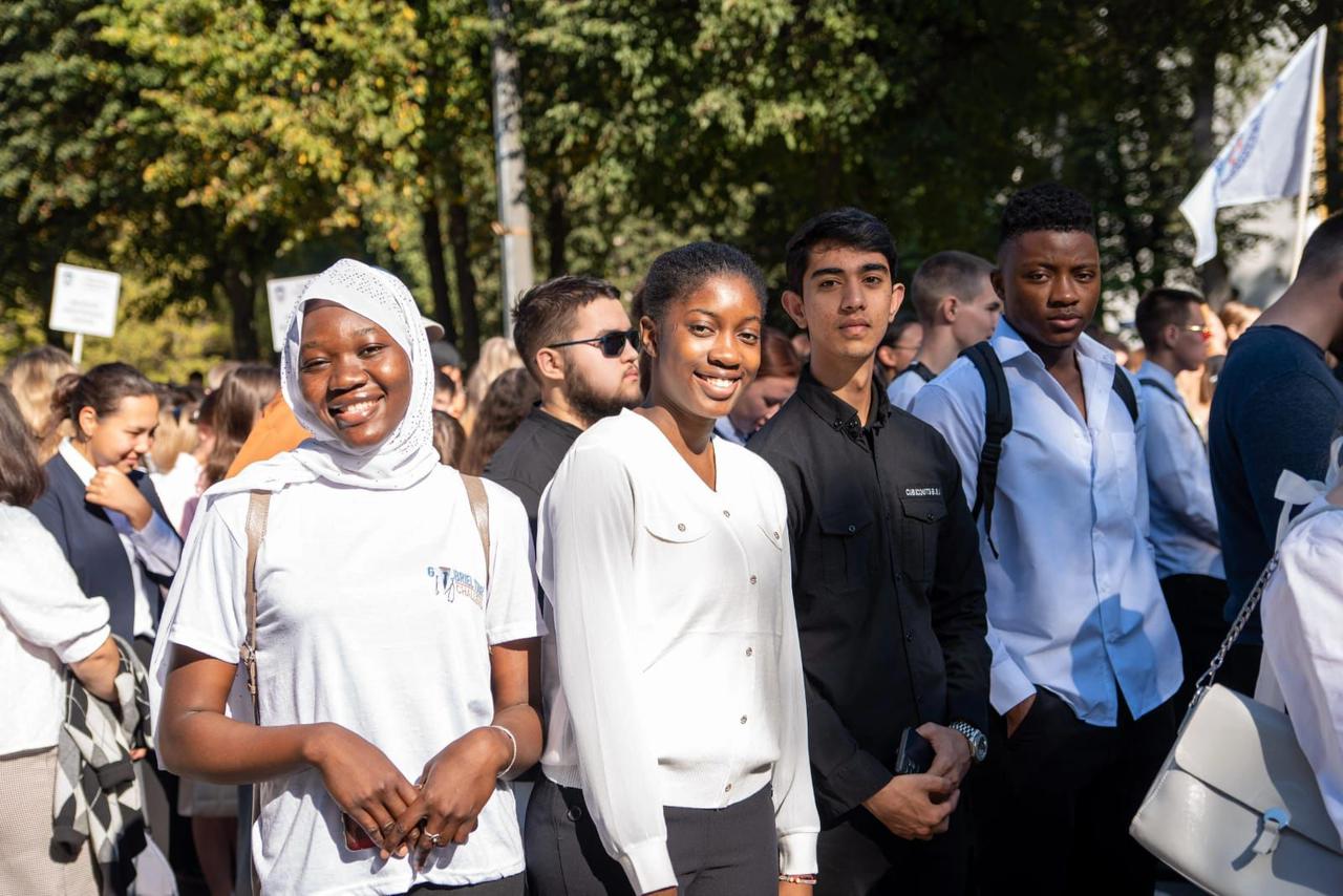 Étudiants africains accompagnés par Blumind Vision